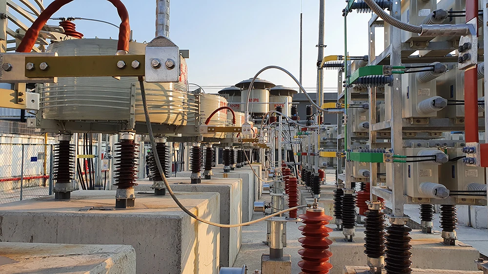 Robust components designed to withstand harmonic stress in heavy industrial environments.